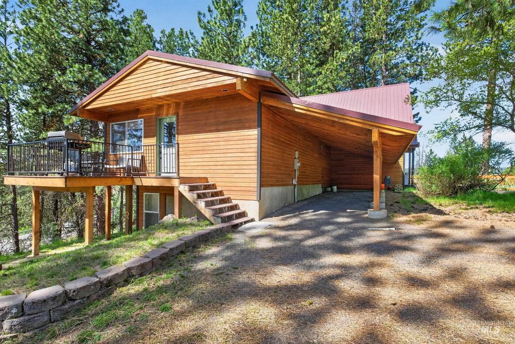 Photo of 202 Sunny Way, McCall, ID 83638 (MLS # 98986452)