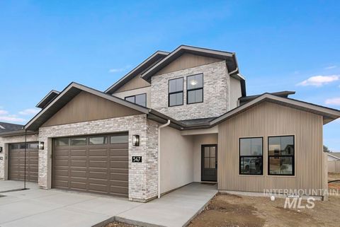 Photo of 547 Canyon Falls Drive, Twin Falls, ID 83301 (MLS # 98967993)