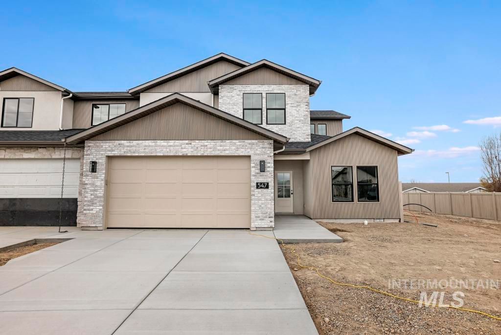 Photo of 547 Canyon Falls Drive, Twin Falls, ID 83301 (MLS # 98967993)