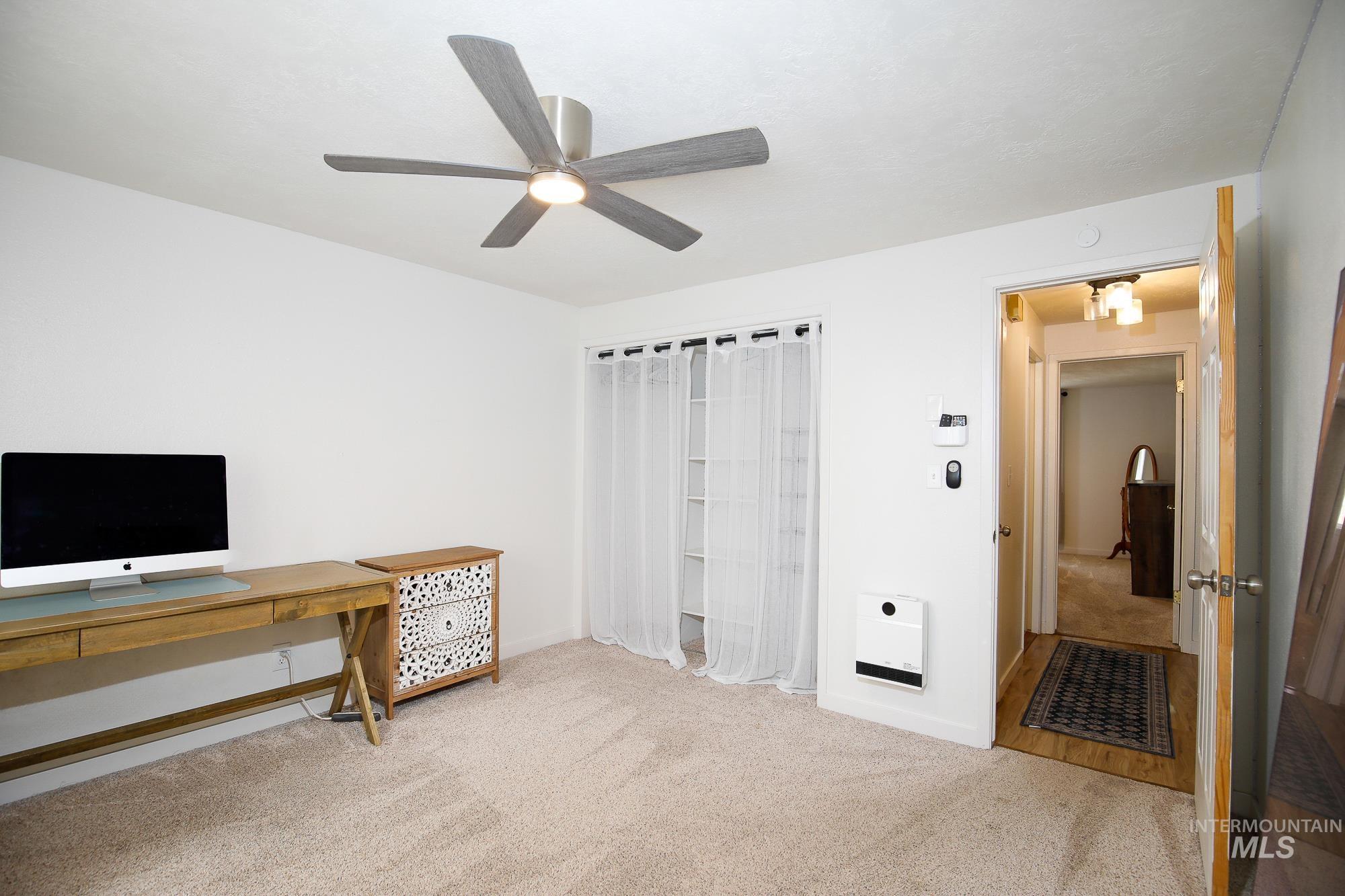 10534 W Fox Ridge Dr