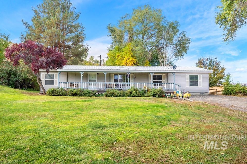 1780 Sand Hollow Rd
