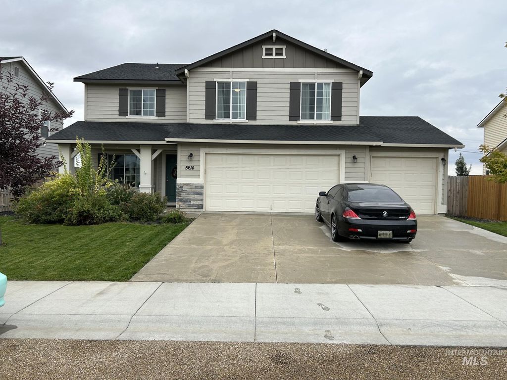 Photo of 5614 Barkley Way, Caldwell, ID 83607 (MLS # 98973735)