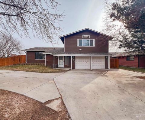 Photo of 7107 W Amity Rd, Boise, ID 83709 (MLS # 98975559)