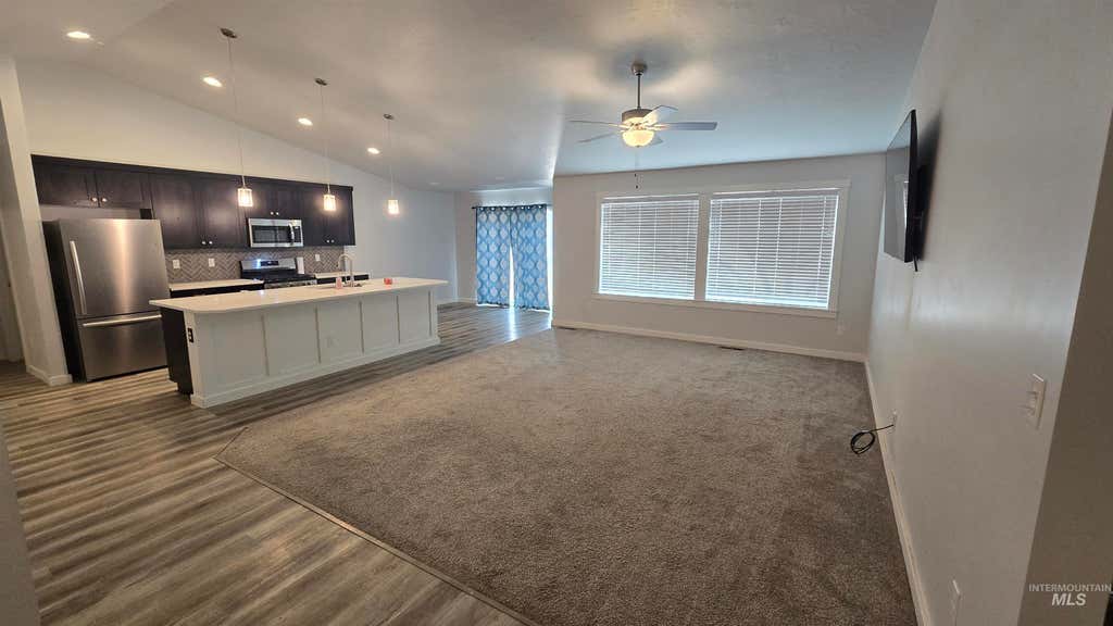 Photo of 1205 NW 20th Ct, Fruitland, ID 83619 (MLS # 98996412)