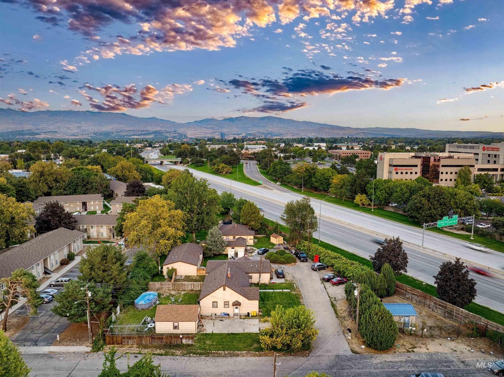 Photo of 1218 N Hartman St, Boise, ID 83704 (MLS # 98995791)