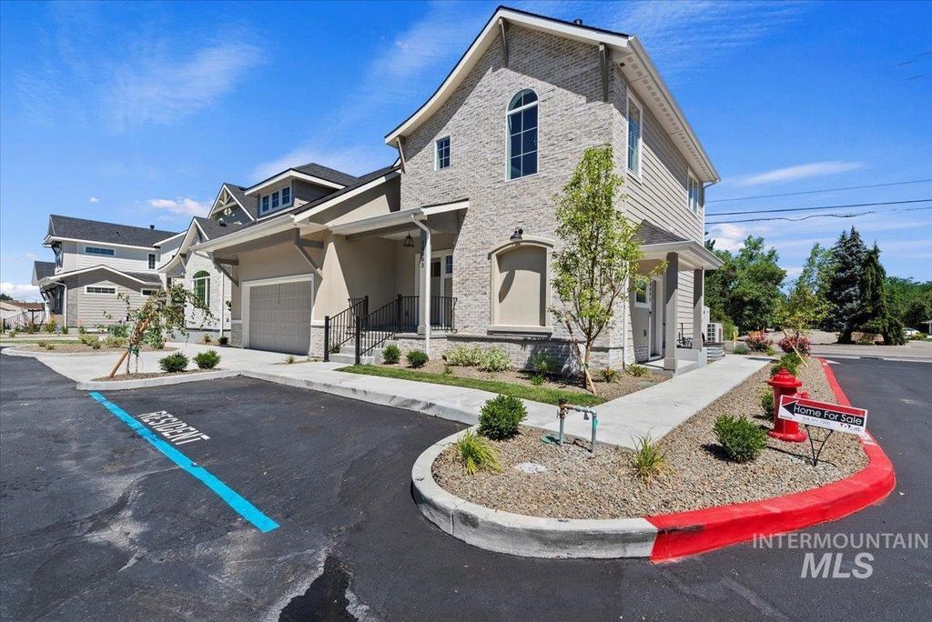 Photo of 10093 W Mcmillan &amp; 10095 Mcmillan (Adu) Rd, Boise, ID 83704 (MLS # 98963593)