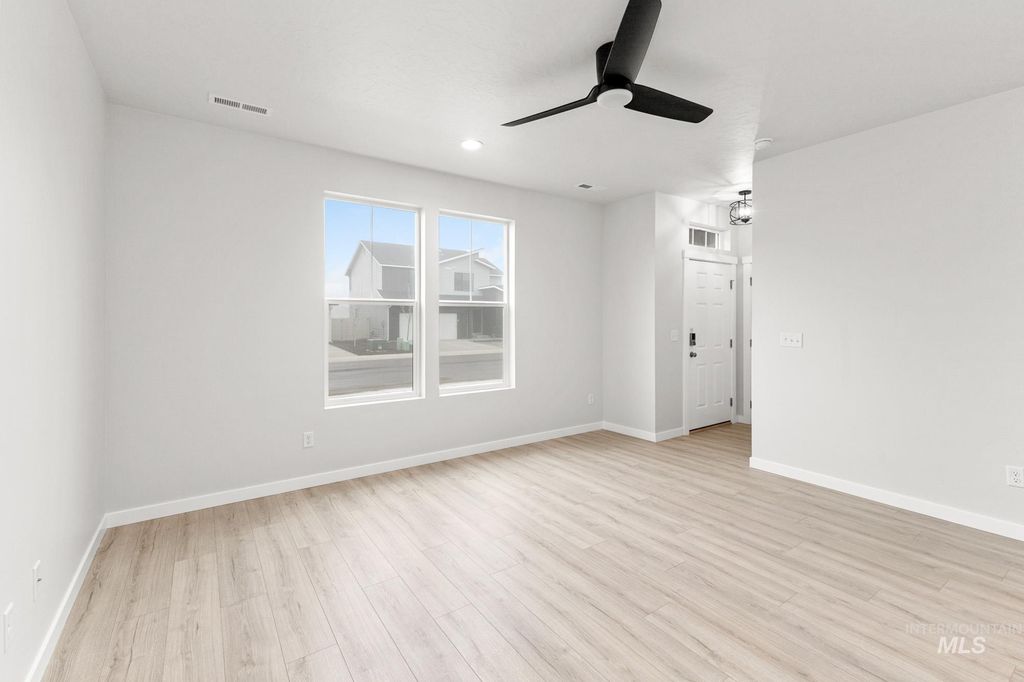 Photo of 2963 E Mossy Creek Dr, Kuna, ID 83634 (MLS # 98970348)