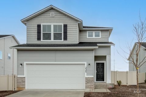Photo of 235 Caribou Ct, Horseshoe Bend, ID 83629 (MLS # 98968335)
