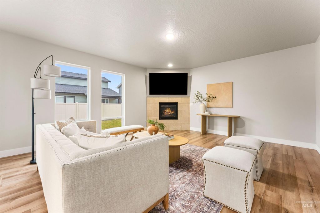 Photo of 1415 W Tiger Eye St, Kuna, ID 83634 (MLS # 98979182)