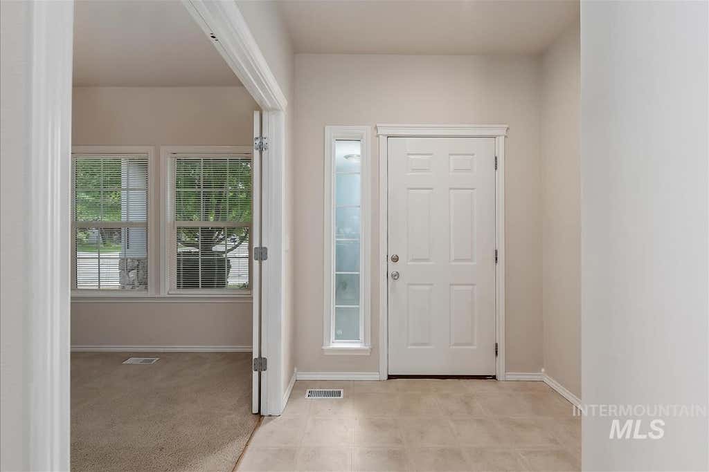 Photo of 2080 W Sage Springs Ct, Meridian, ID 83642 (MLS # 98990986)