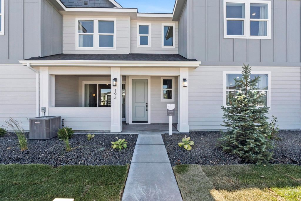 Photo of 12547 W Callisto Ln, Star, ID 83669 (MLS # 98965143)