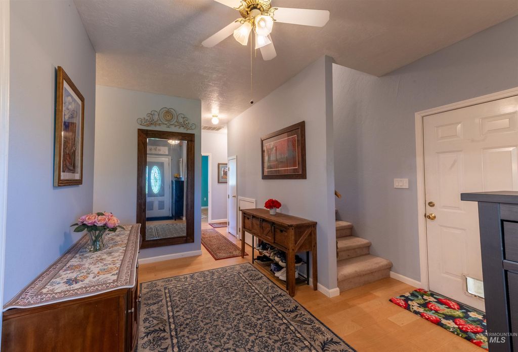 Photo of 2 E 500 S, Jerome, ID 83338 (MLS # 98958252)