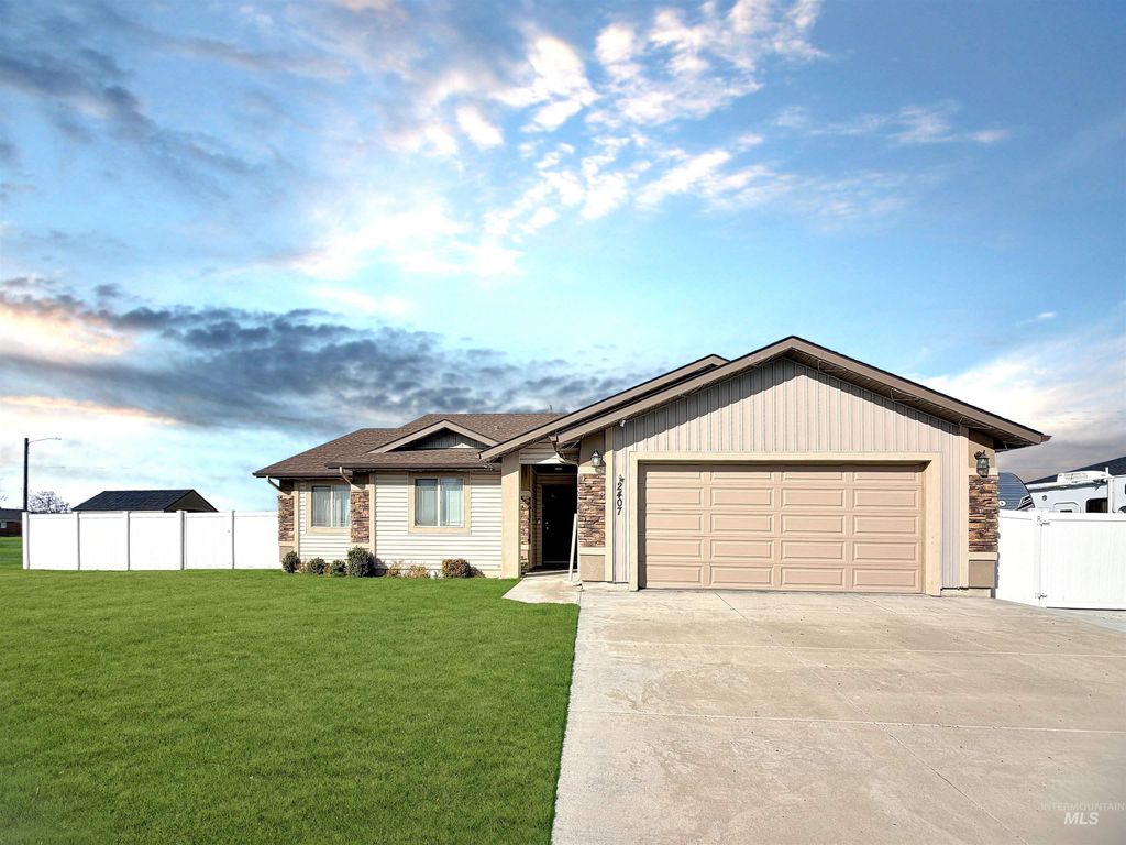 Photo of 2407 Forge, Twin Falls, ID 83301 (MLS # 98978204)
