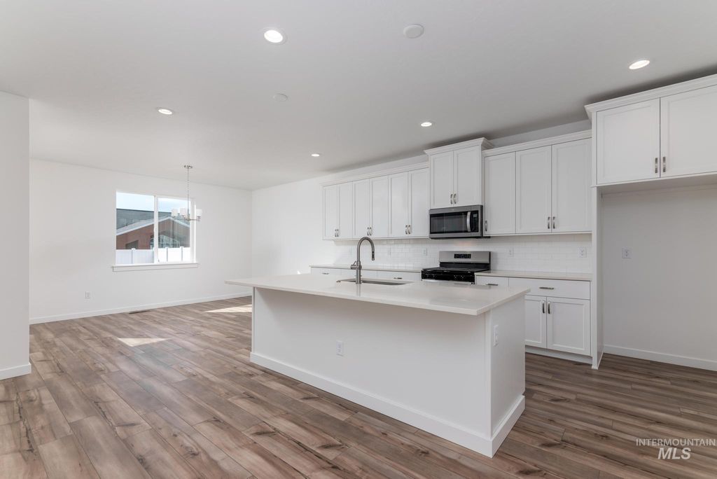 Photo of 8533 W Millcreek Dr, Star, ID 83669 (MLS # 98986702)
