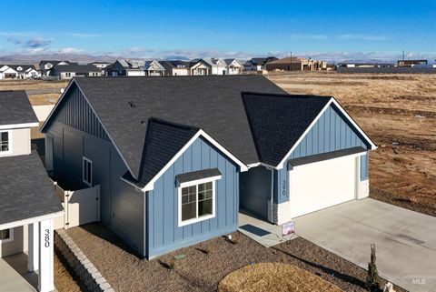 Photo of 390 S Bumper Way, Boise, ID 83716 (MLS # 98973354)