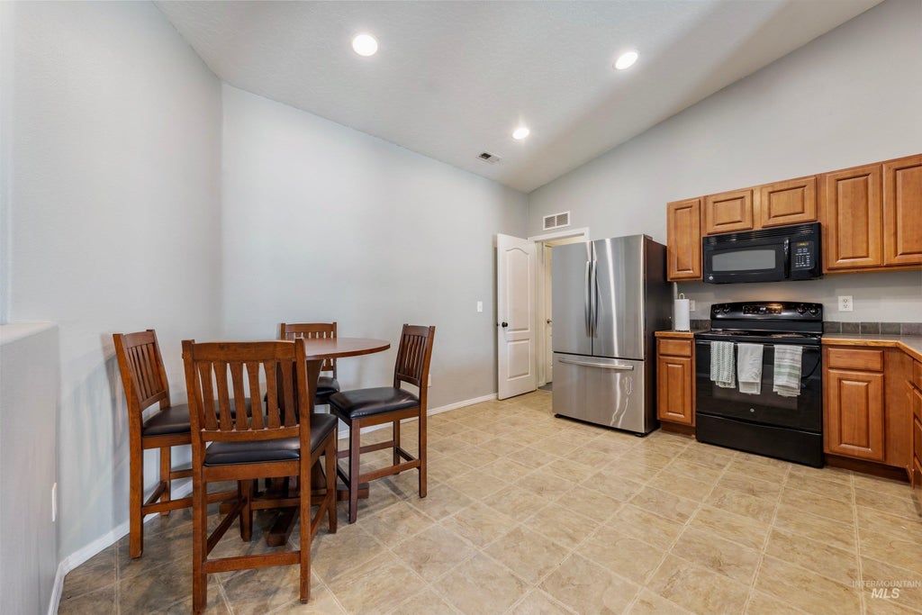 Photo of 3119 Windward St, Caldwell, ID 83605 (MLS # 98998948)