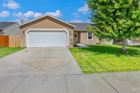 Photo of 3119 Windward St, Caldwell, ID 83605 (MLS # 98998948)
