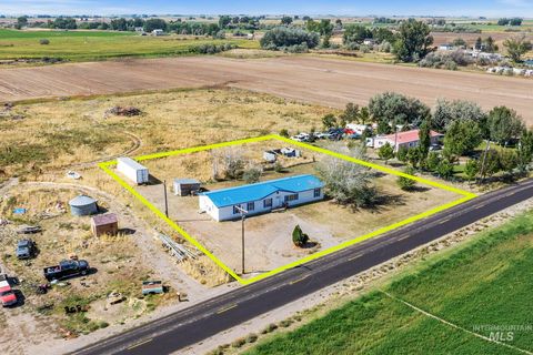 Photo of 377 N 700 E, Rupert, ID 83350 (MLS # 98962023)