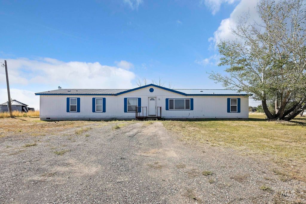 Photo of 377 N 700 E, Rupert, ID 83350 (MLS # 98962023)