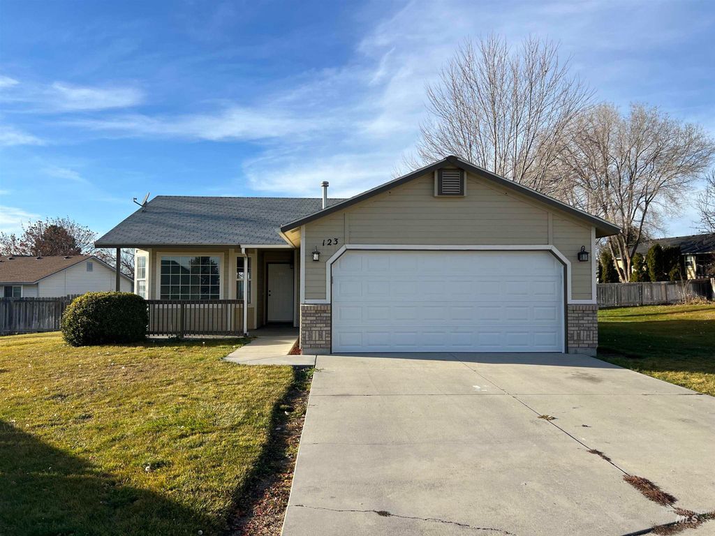 Photo of 123 Cougar Ct, Nampa, ID 83687 (MLS # 98969553)
