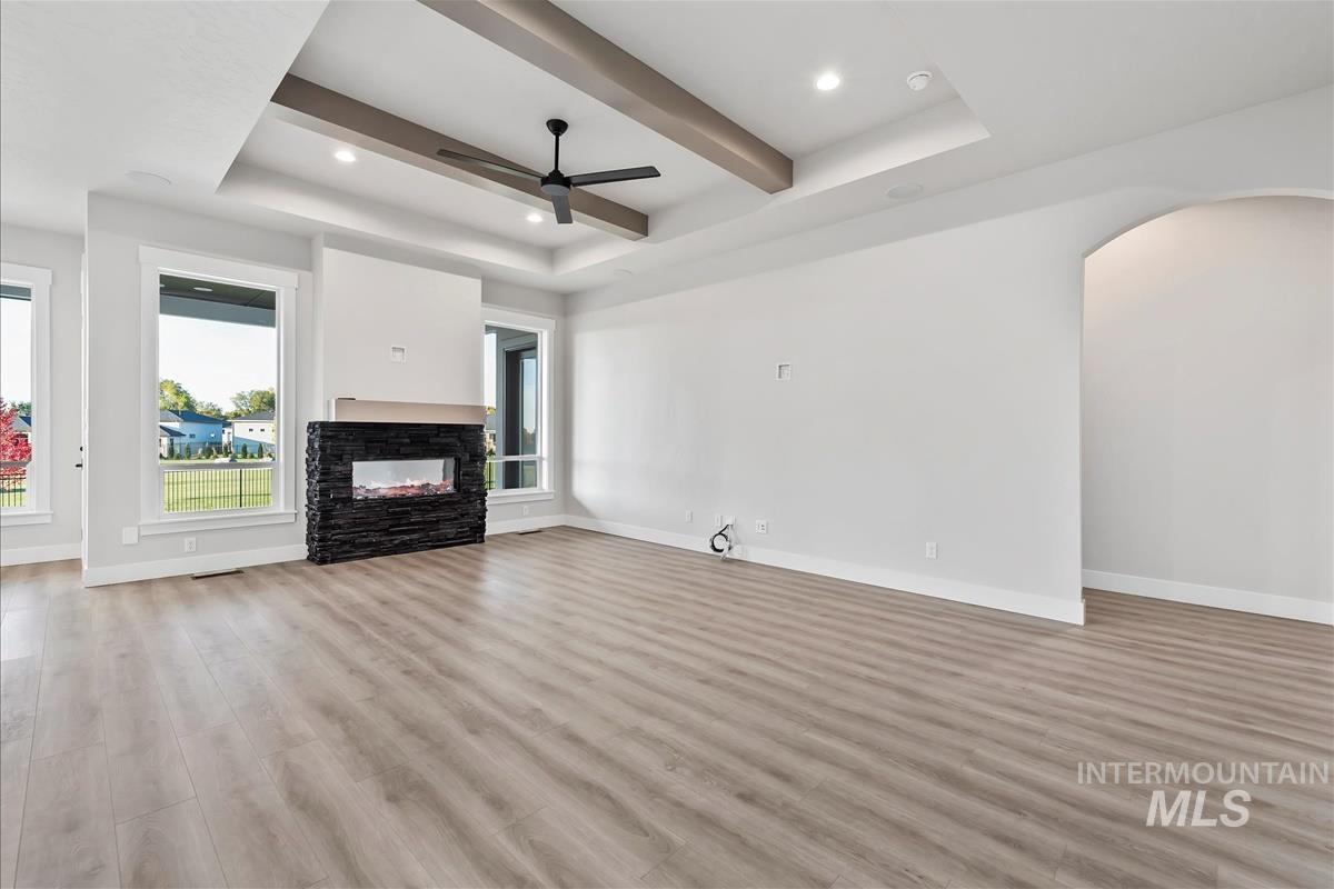 6915 E Chicken Hawk Loop