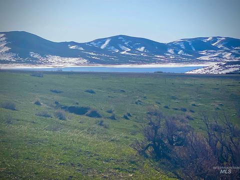 Photo of TBD Lakeside Circle Lot 1 Blk 2 St, Mountain Home, ID 83647 (MLS # 98836999)