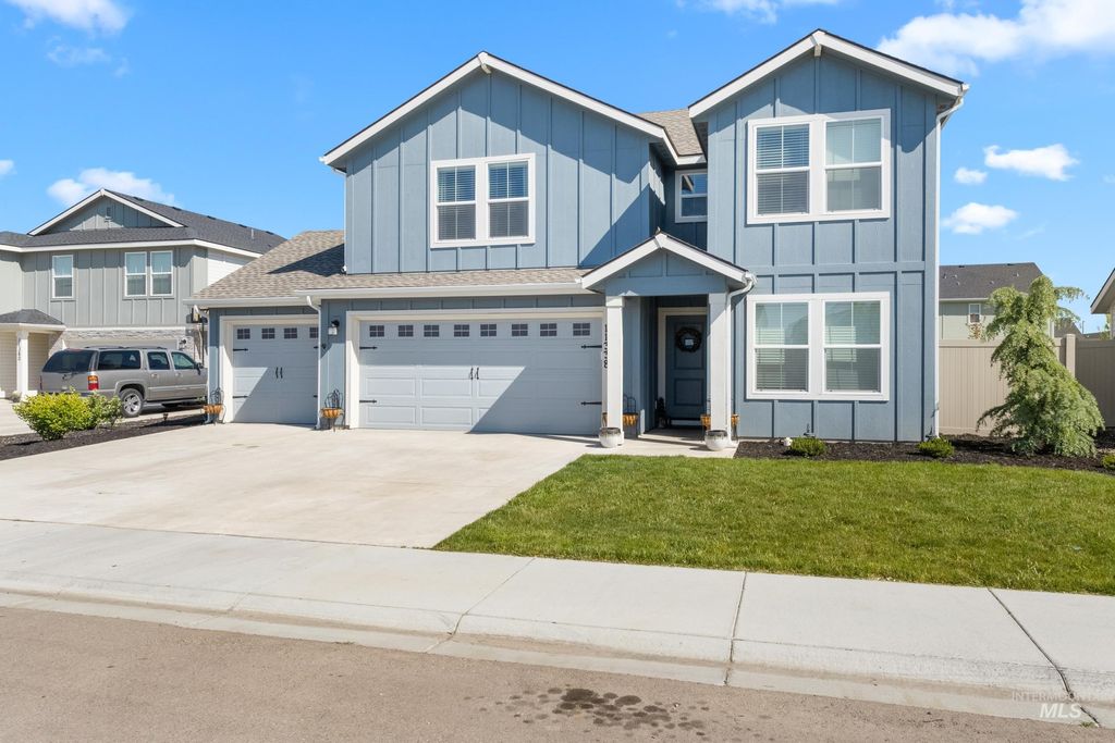Photo of 11338 Spring Falls Dr, Caldwell, ID 83605 (MLS # 98984464)