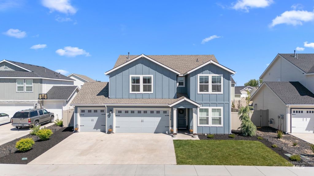 Photo of 11338 Spring Falls Dr, Caldwell, ID 83605 (MLS # 98984464)