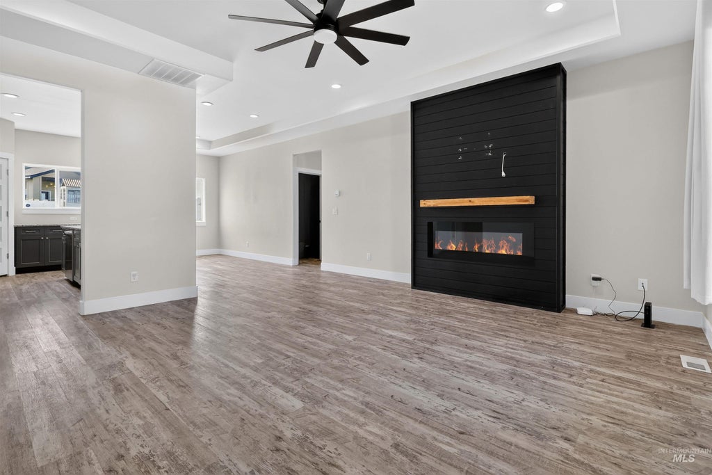 Photo of 471 Southwood Ave W, Twin Falls, ID 83301 (MLS # 98997865)