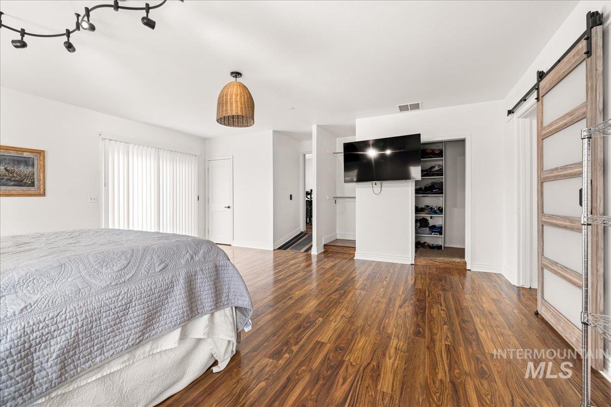 Homedale, Idaho 83628, United States, 4 Bedrooms Bedrooms, ,3 BathroomsBathrooms,Residential,Active,208666