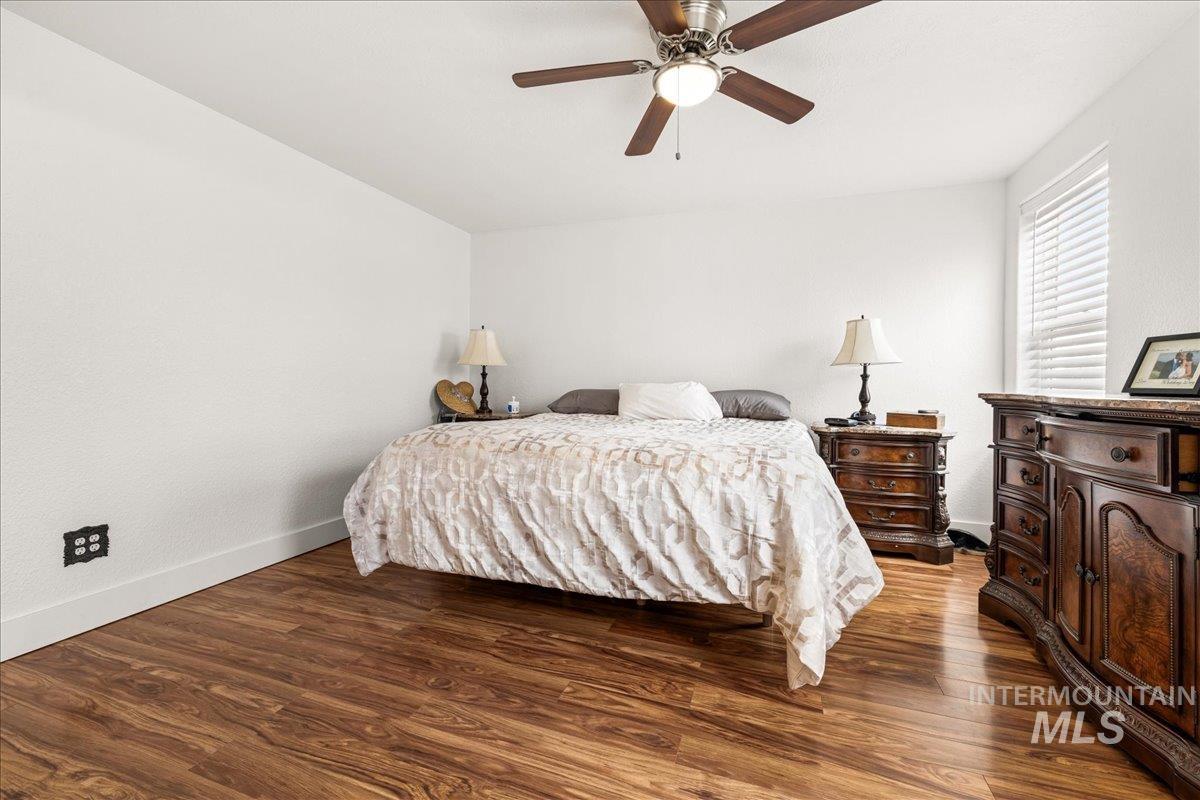 Homedale, Idaho 83628, United States, 4 Bedrooms Bedrooms, ,3 BathroomsBathrooms,Residential,Active,208666