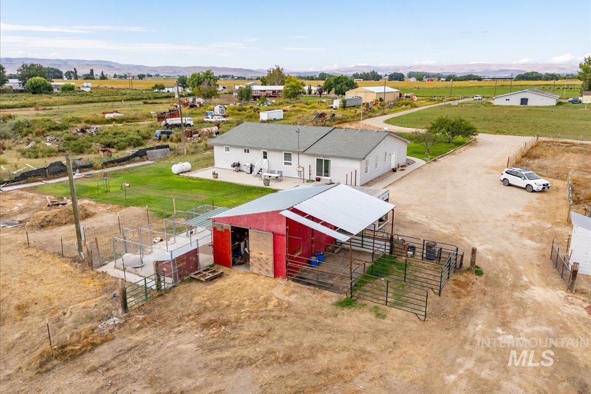 Homedale, Idaho 83628, United States, 4 Bedrooms Bedrooms, ,3 BathroomsBathrooms,Residential,Active,208666