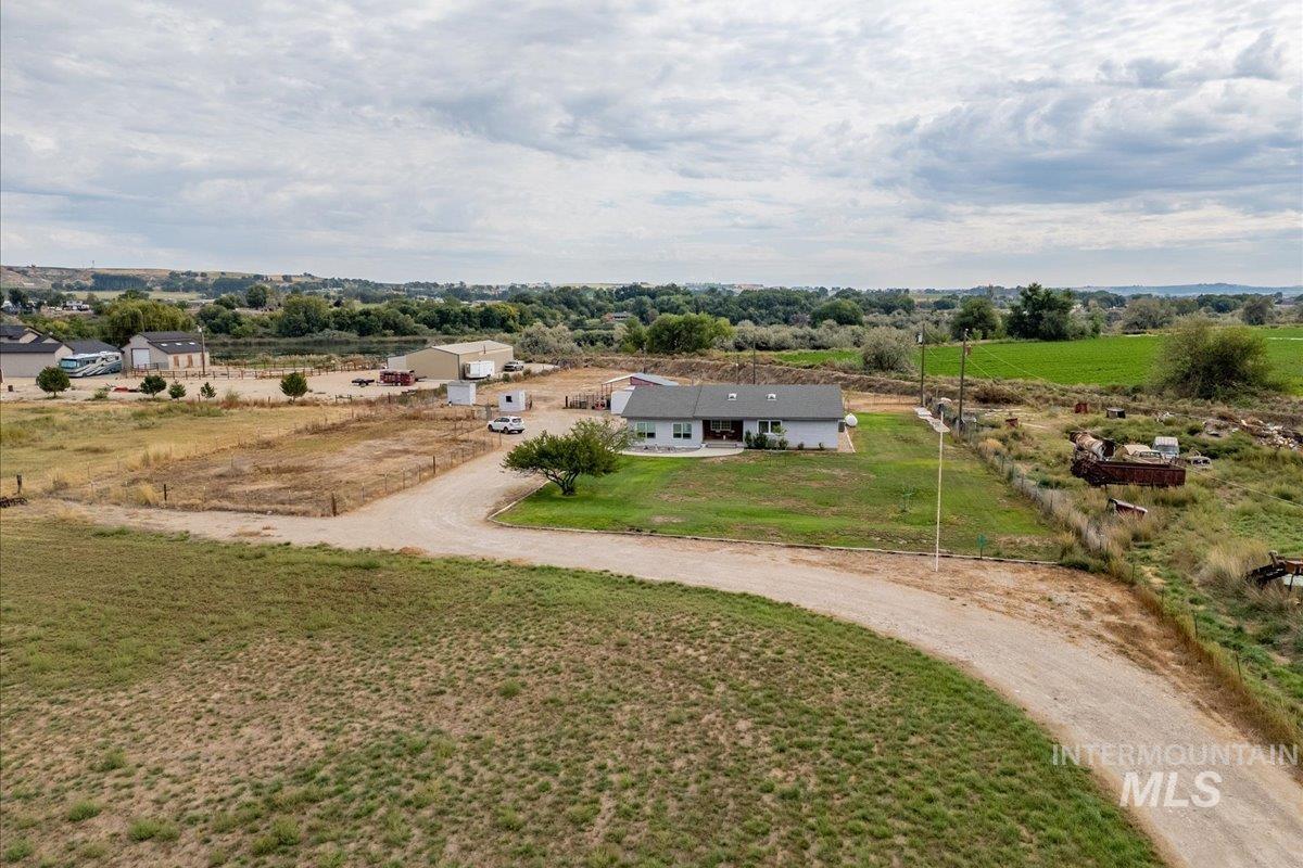 Homedale, Idaho 83628, United States, 4 Bedrooms Bedrooms, ,3 BathroomsBathrooms,Residential,Active,208666