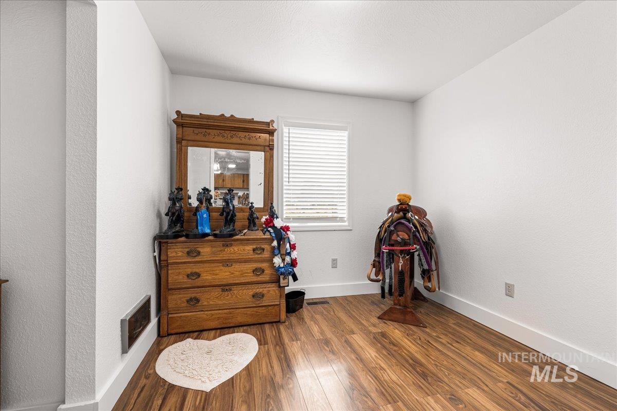 Homedale, Idaho 83628, United States, 4 Bedrooms Bedrooms, ,3 BathroomsBathrooms,Residential,Active,208666