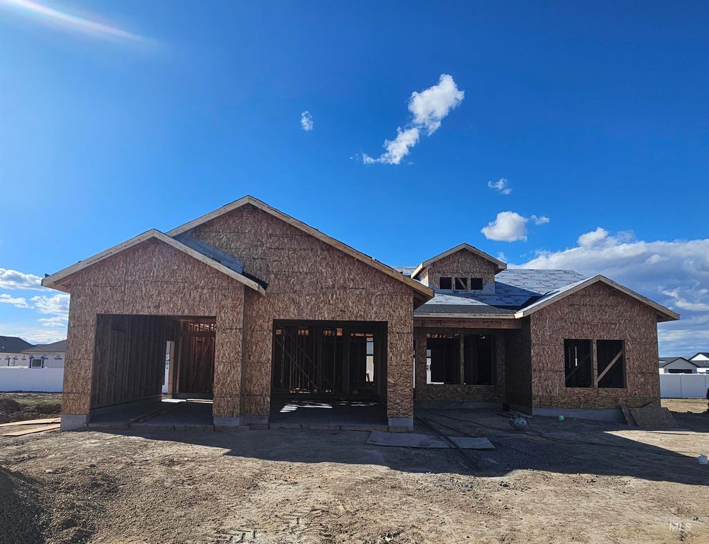 Photo of 2015 Trae St, Jerome, ID 83338 (MLS # 98974004)