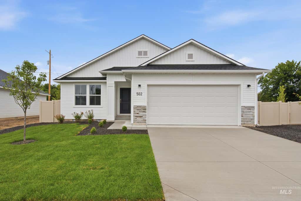 Photo of 502 Oliver St, Emmett, ID 83617 (MLS # 98986229)
