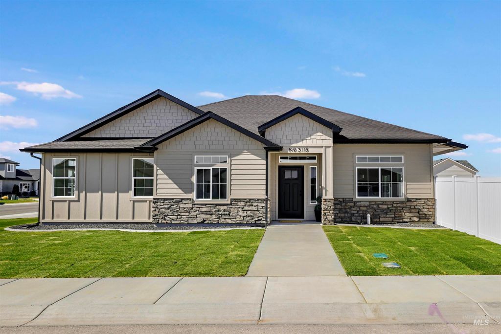 Photo of 3115 Gemini Ave, Twin Falls, ID 83301 (MLS # 98976784)