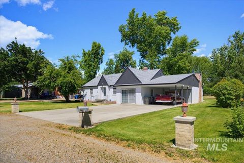 Photo of 3510 N Sycamore Dr, Boise, ID 83703 (MLS # 98990504)