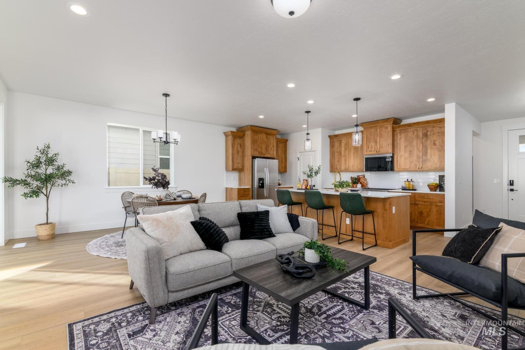 Photo of 14875 Wing Spread Dr, Caldwell, ID 83607 (MLS # 98999285)