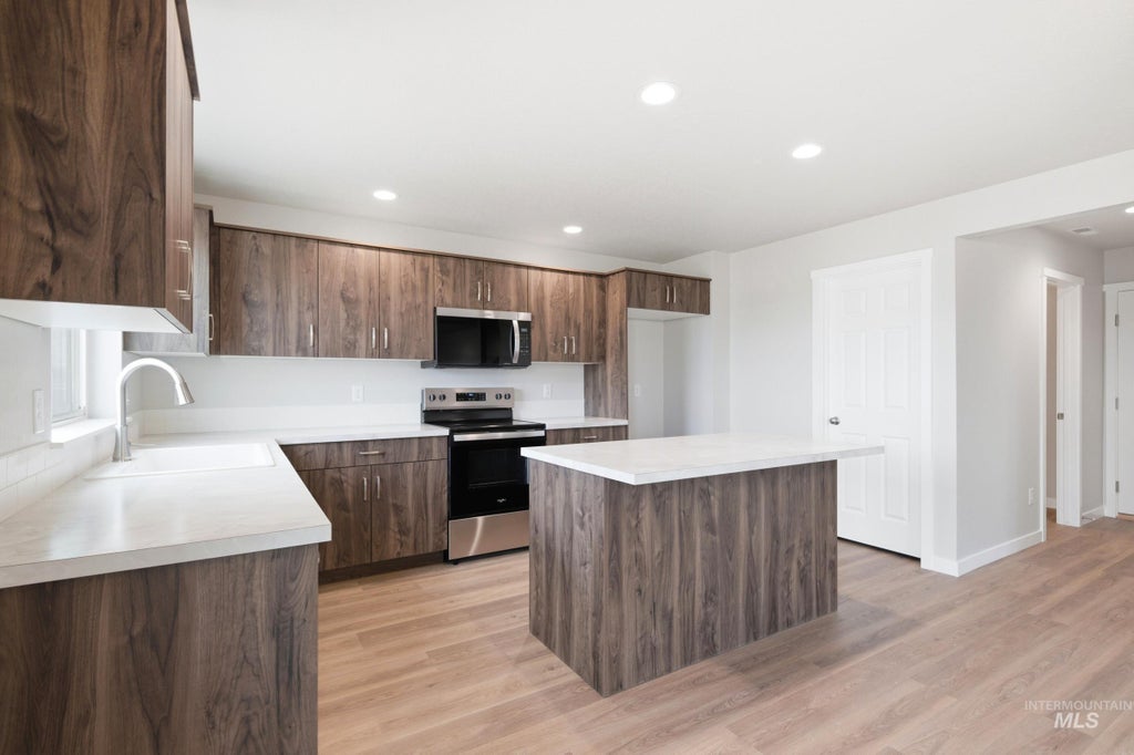 Photo of 1486 Sunday River St, Middleton, ID 83644 (MLS # 98993724)