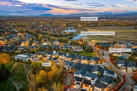 740 E Ashbourne Ln. Eagle ID 83616