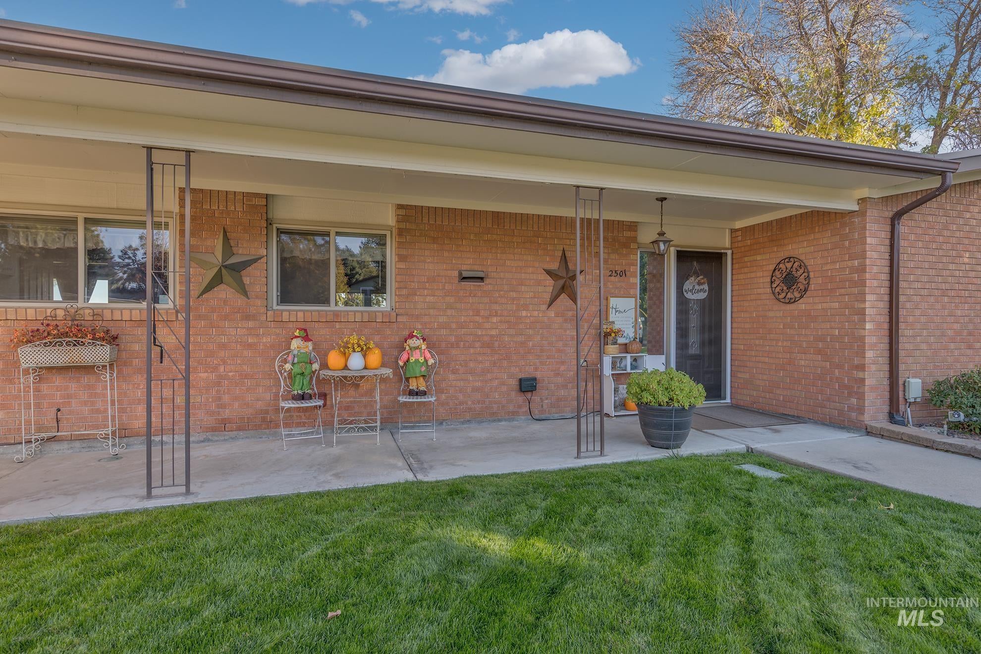 2501 Terrace Dr.