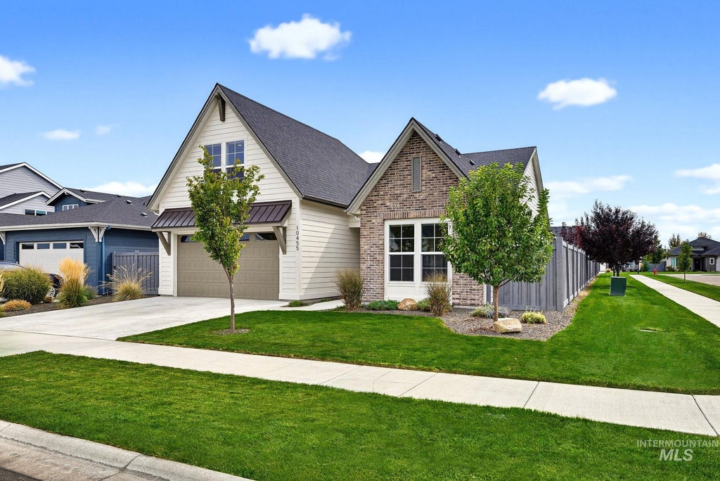 Photo of 10455 Loneleaf Dr, Nampa, ID 83687 (MLS # 99001423)