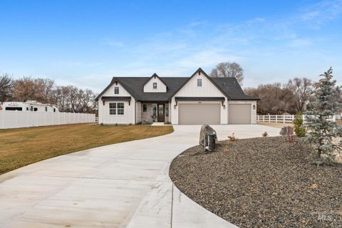 Photo of 17115 N Hess Pl, Nampa, ID 83687 (MLS # 98975860)