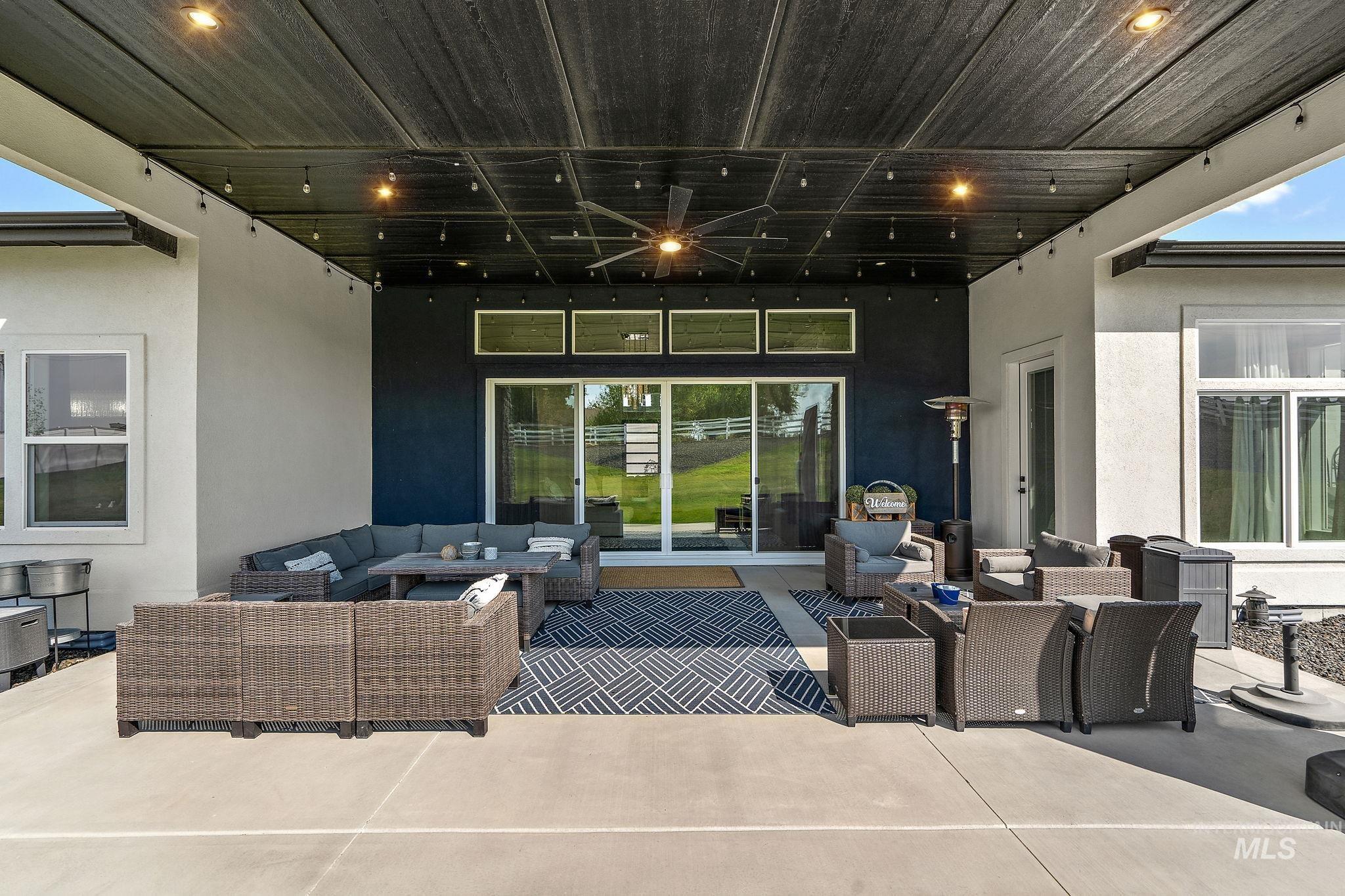 13907 Shafer Butte Way