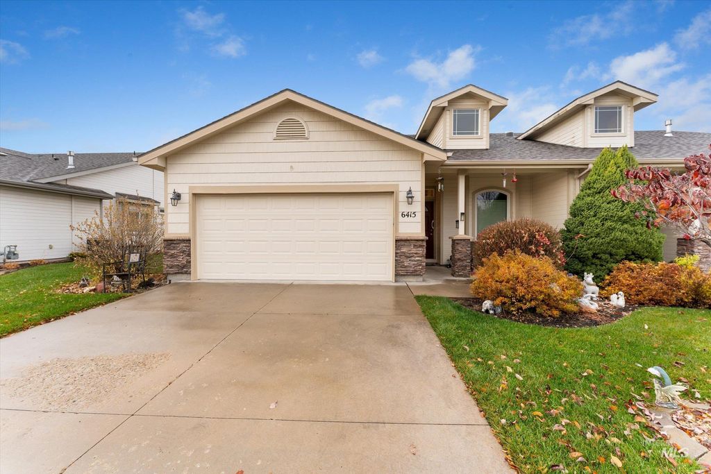 Photo of 6415 S Zither Pl, Boise, ID 83709 (MLS # 98968244)