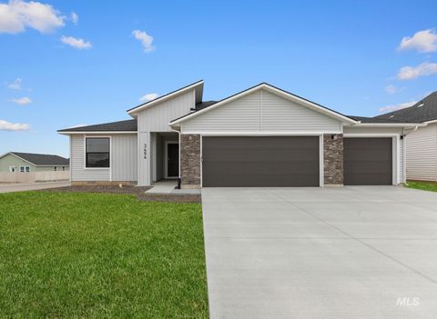 Photo of 3494 E Boxelder Dr, Nampa, ID 83686 (MLS # 98971481)