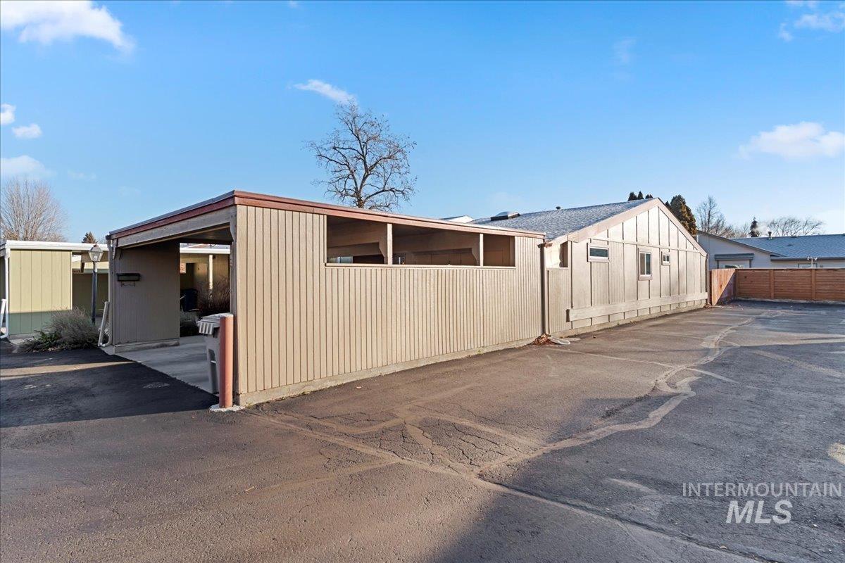 View of side of home