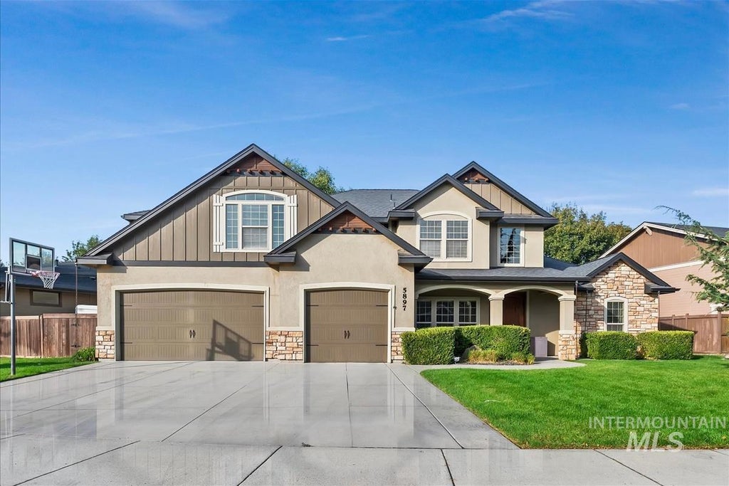 Photo of 5897 N Maximus Way, Meridian, ID 83646 (MLS # 99001408)