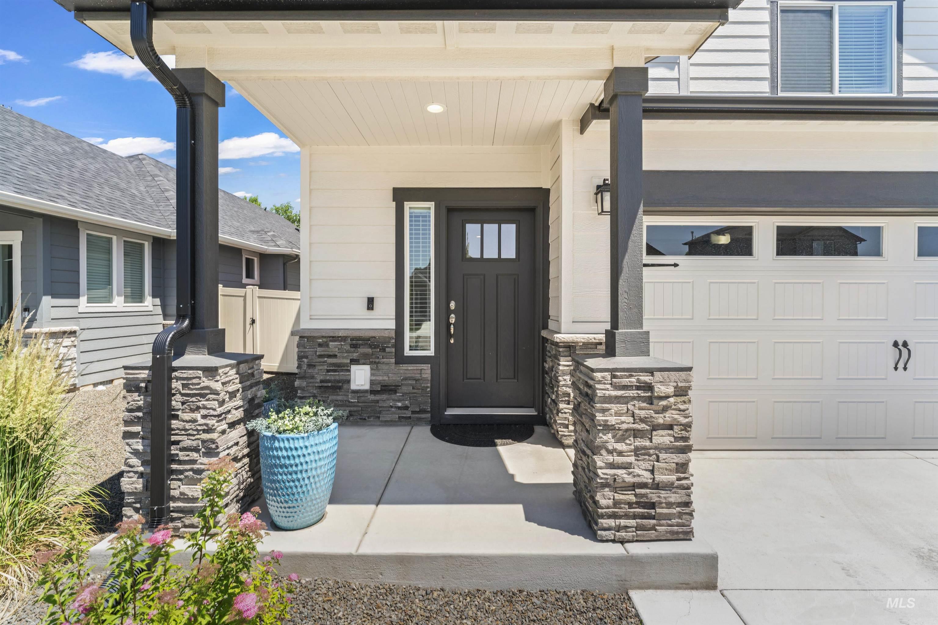 3450 S Garibaldi Pl